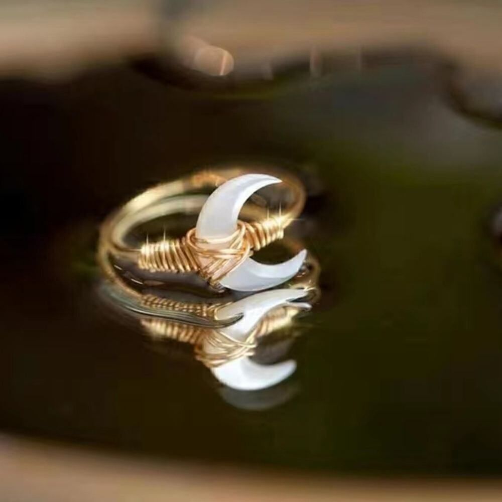 Exquisite Creative Simple Moon Decor Open Ring Bangle Adjustable - Picture 2 of 6